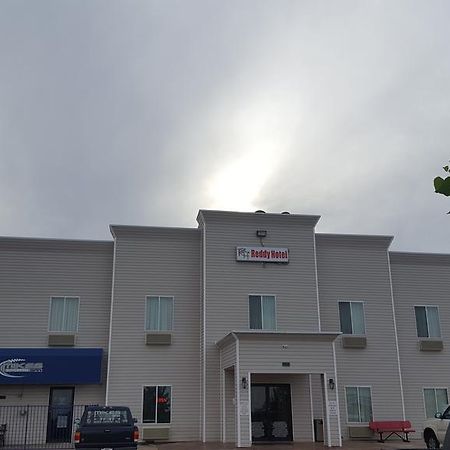 Reddy Hotel Plainview Bagian luar foto